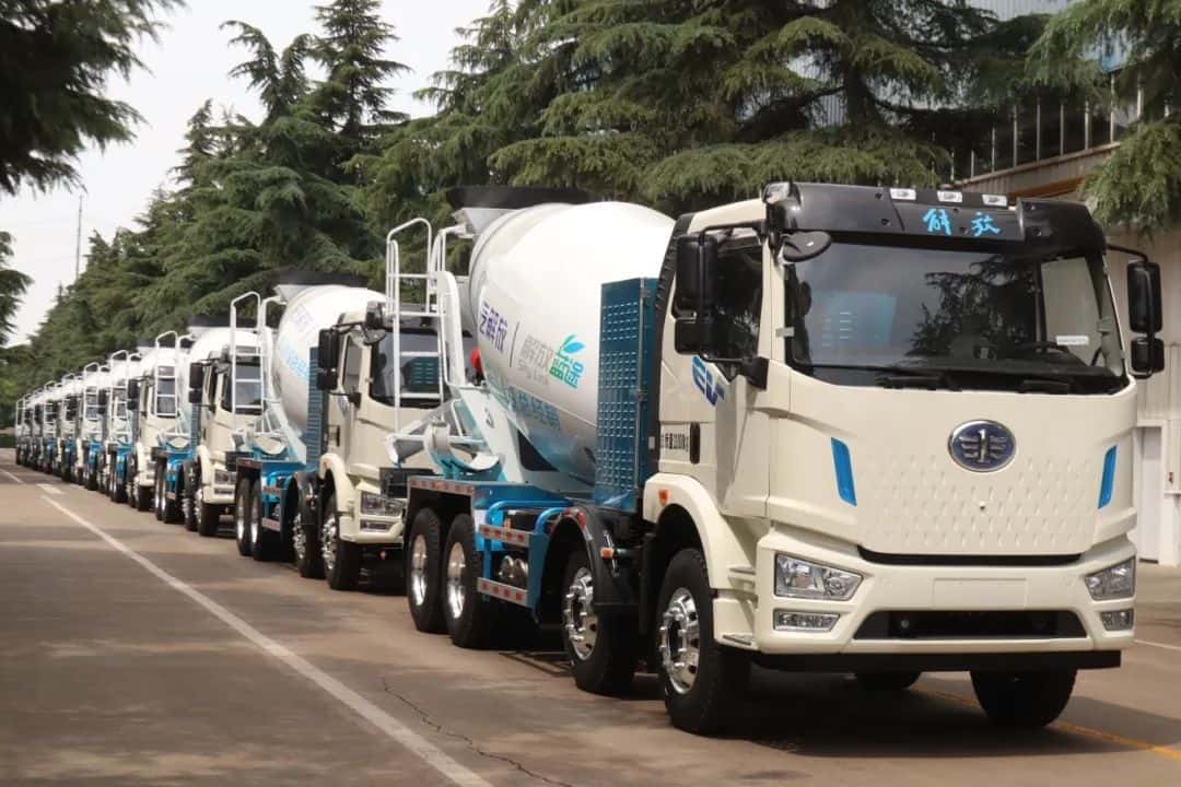 中集車輛新能源攪拌車，硬核助力西南地區重點工程建設