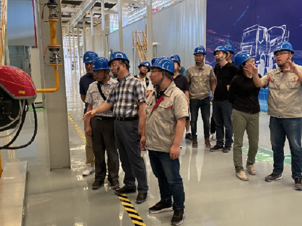 重量級嘉賓到訪，凌宇新產線再獲點贊