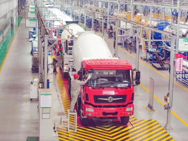 《洛陽日報》：中集凌宇全力趕訂單，年末生產忙